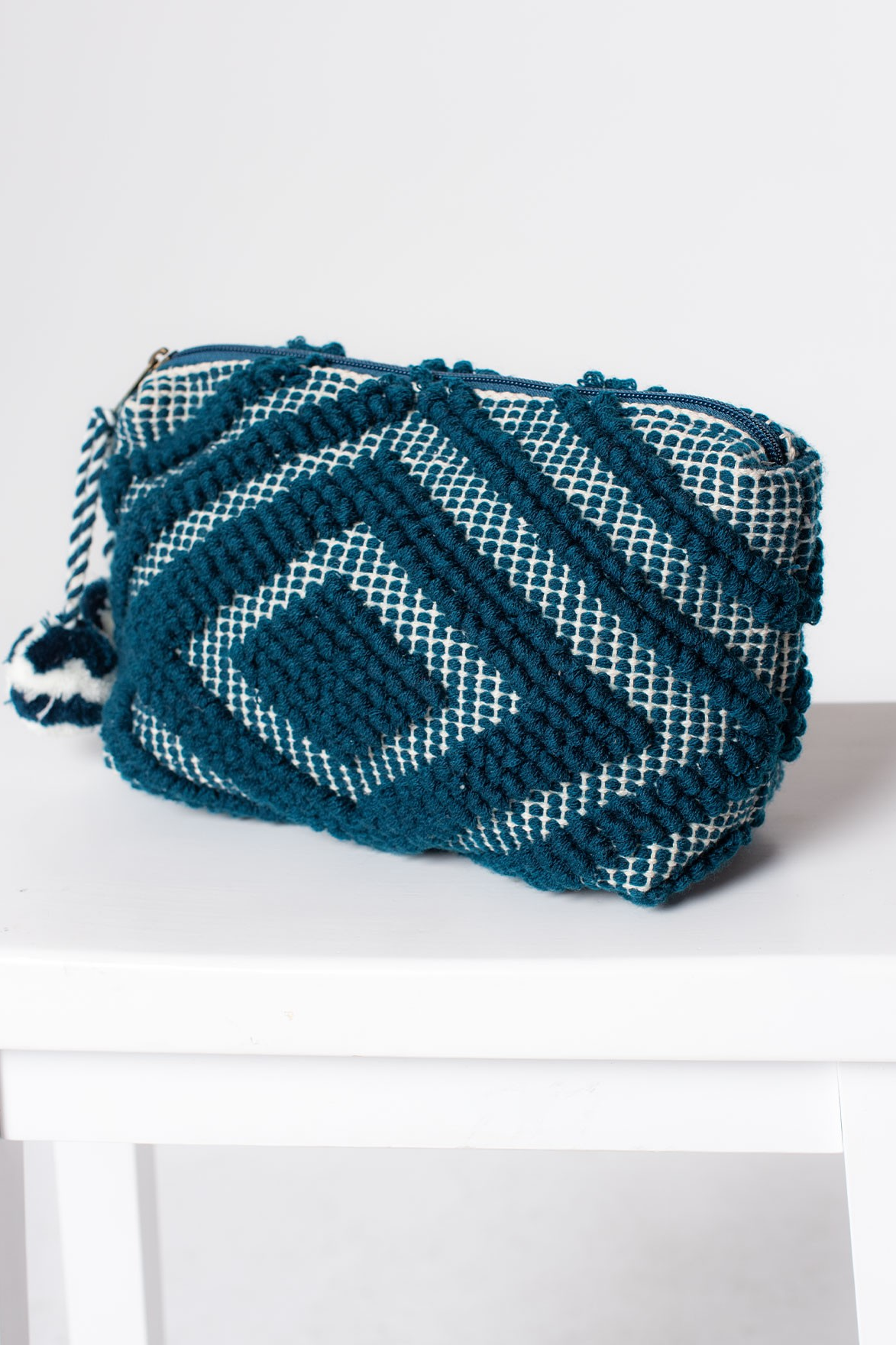 Diamond Motif Makeup Bag
