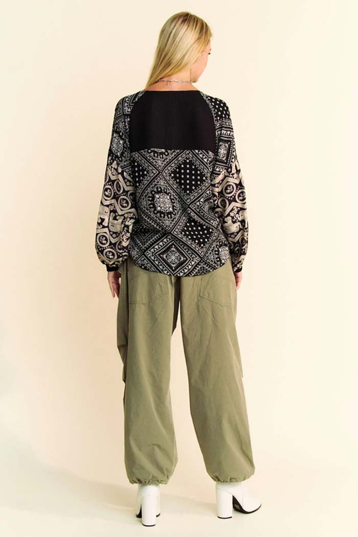 Women's Knit Pullover Top, Balloon Sleeves, Floral Applique