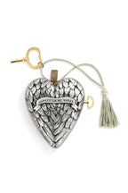 Musical Art Hearts – Sculpted Keepsake Collection