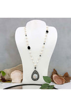 Pearl & Rhinestone Pendant Necklace