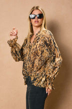 Deep Sleep Collar Blouse
