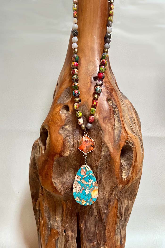 Double Pendant Beaded Necklace