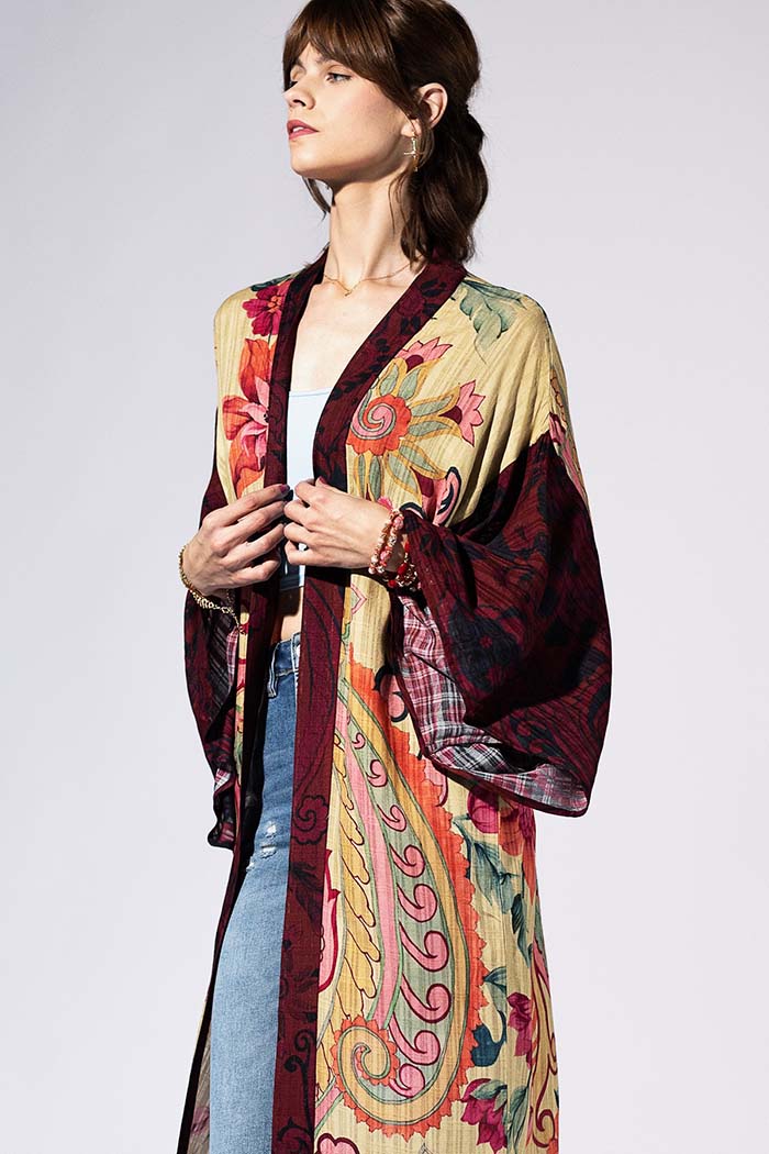 Firekiss Dahlia Paisley Kimono