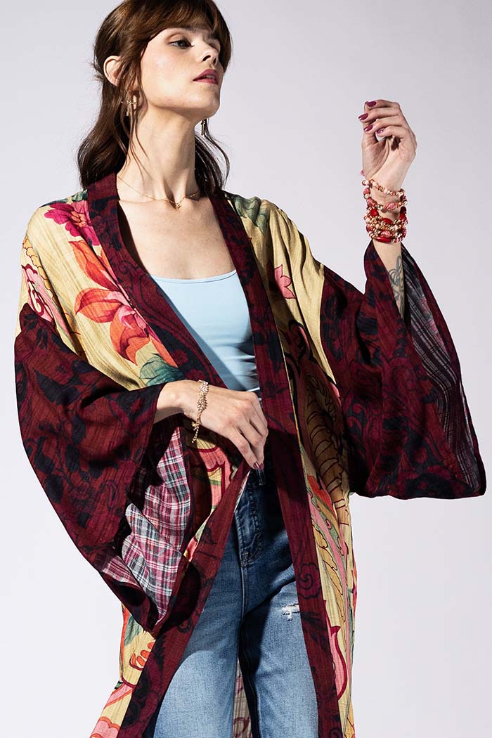Firekiss Dahlia Paisley Kimono
