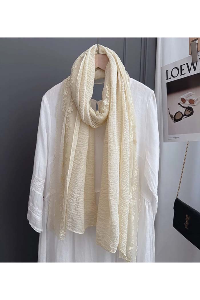 Embroidered Layer Scarf