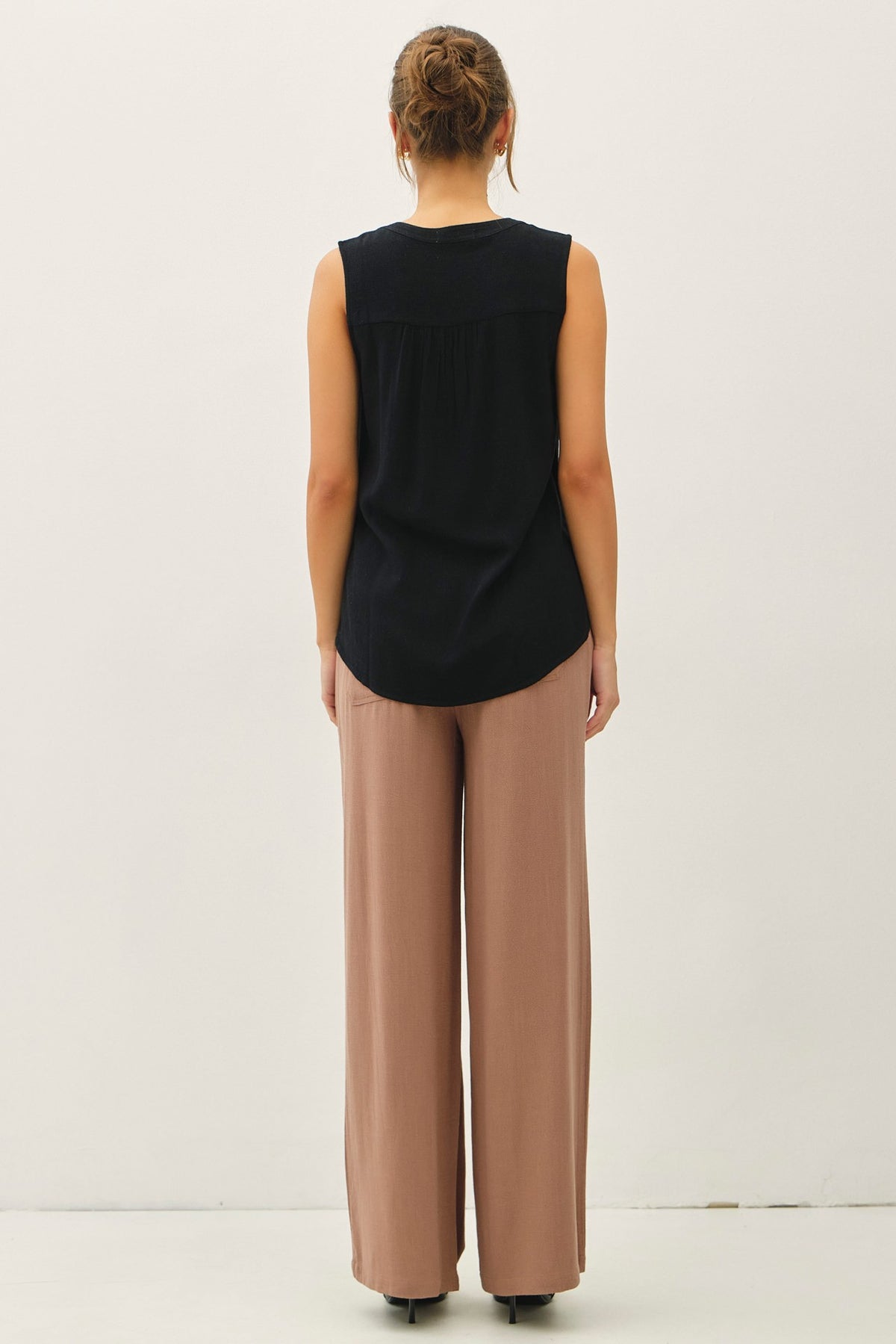 Linen Blend Tassel Swing Top