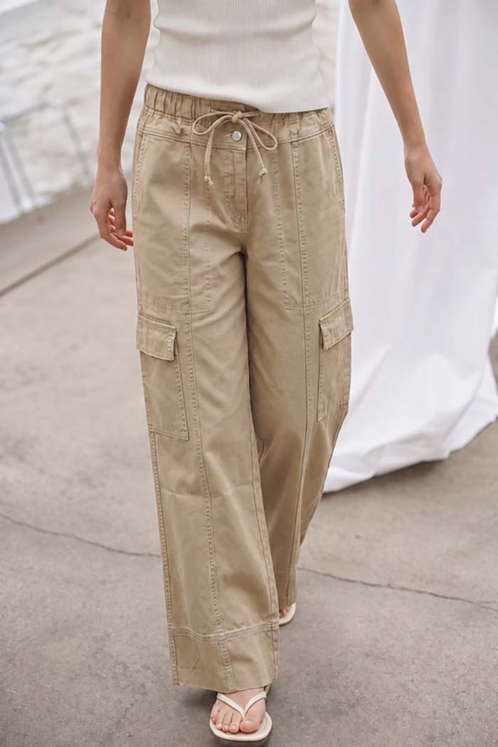 Wide Leg Cargo Pants