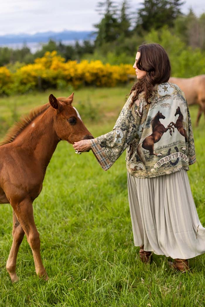 Vintage Horse Print Cropped Kimono