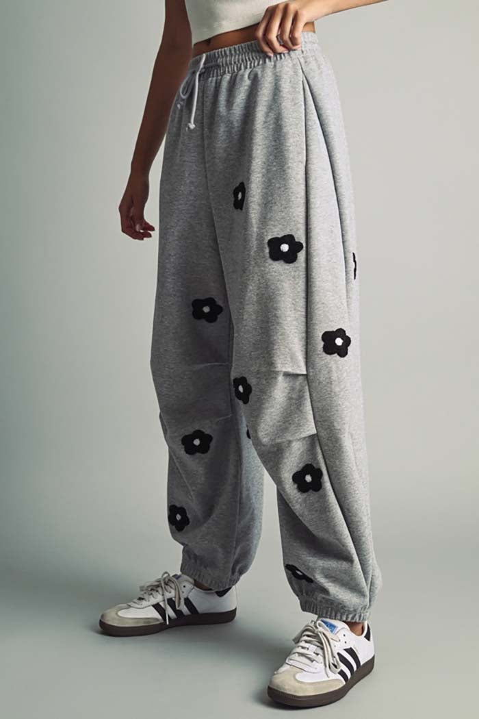 Flower Patched Balloon Sweatpants